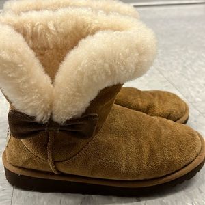 UGG Australia Worn Once Boots with Bow. Brown/Cream Size 4